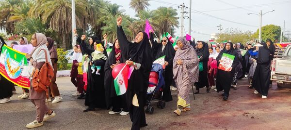 کوه ایستادگی مردم در ۲۲ بهمن؛ تجدید عهد نسل آینده‌ساز با انقلاب