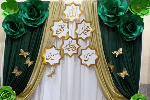 ورود دانش‌ آموزان دختر ناحیه دو شهرری به مراسم معنوی اعتکاف 