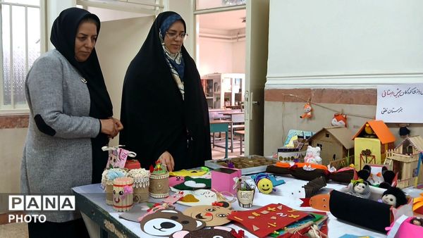 نمایشگاه مشاغل و فعالیت‌های مهارتی هنرستان فلق نظرآباد