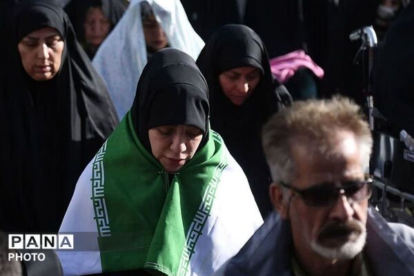 برپایی نماز عید سعید فطر در حرم حضرت عبدالعظیم حسنی (ع)