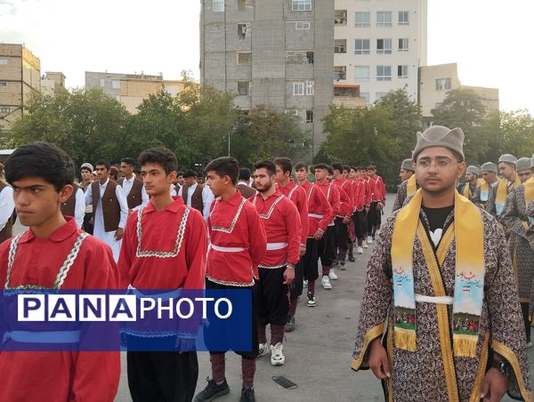 جشنواره رنگ‌ها و فرهنگ‌ها