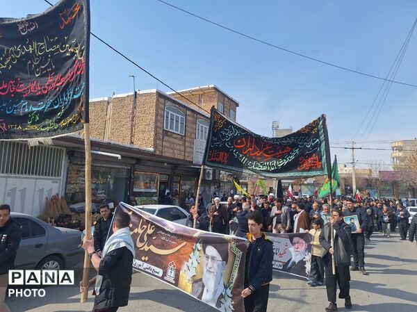ملت بیدار و آگاه صوفیان در سوگ رهبر شهید 