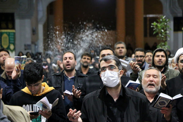 مراسم احیای شب بیست و یکم ماه رمضان در حرم کریمه اهل بیت(س)- 2