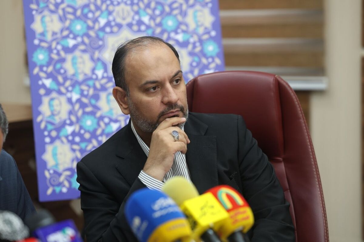 برنامه‌ریزی برای گرامی‌داشت ۱۹ دولتمرد شهید/ هفته دولت با محوریت تبیین سیره و گفتمان دولتمردان شهید برگزار می‌شود