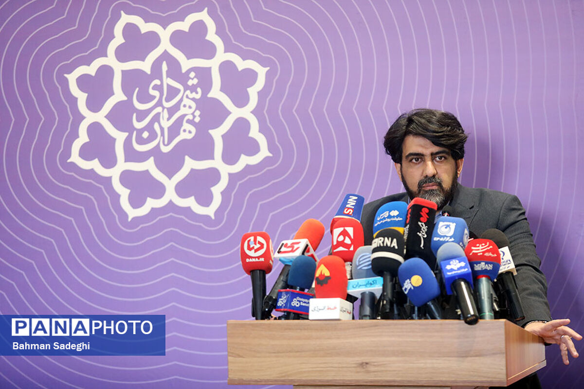 خط تولید اتوبوس‌های برقی در تهران راه‌اندازی می‌شود/ جزئیات سفر زاکانی به چین