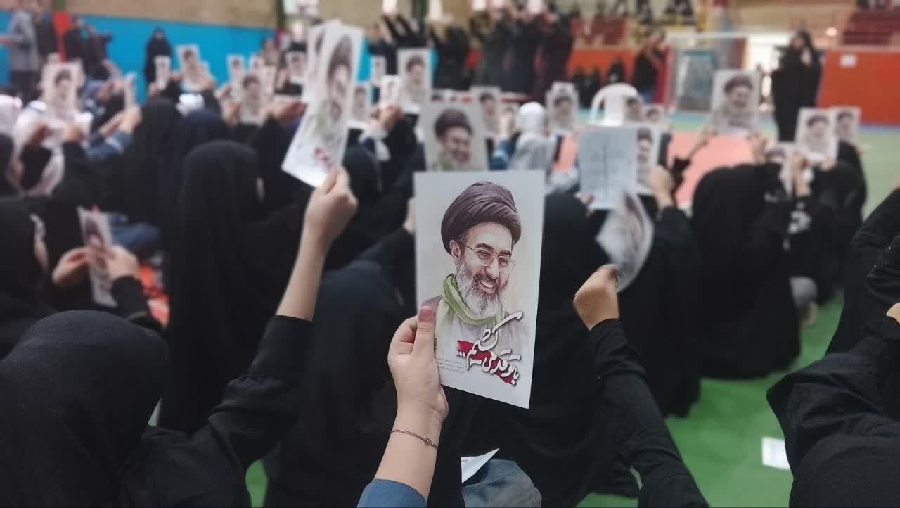 هم‌صدا تا مرقد امام؛ آخرین تمرین دختران منطقه ۱۰ در قاب پانا