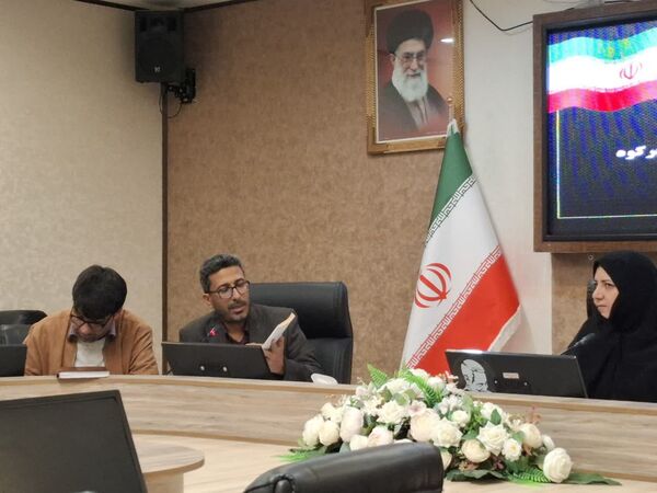 جلسه انجمن کتابخانه‌های عمومی شهرستان ابرکوه