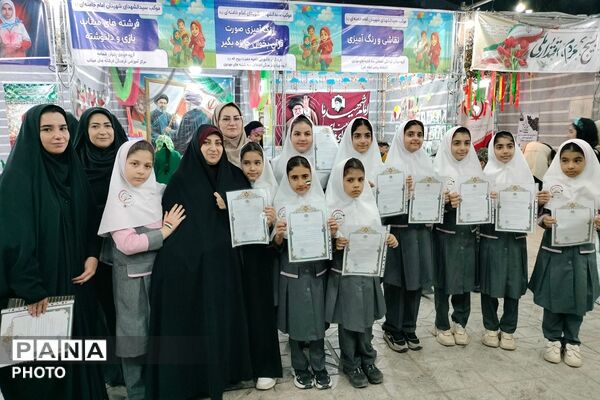 دانش‌آموزان، راویان همدلی در اجتماعات شبانه فشافویه