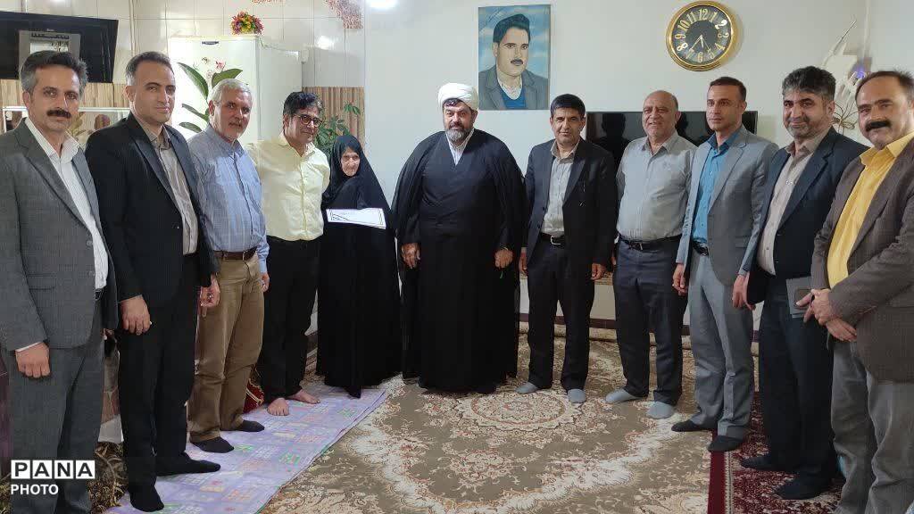 تجدید میثاق جهادگران چهارمحال و بختیاری با آرمان‌های شهدا 