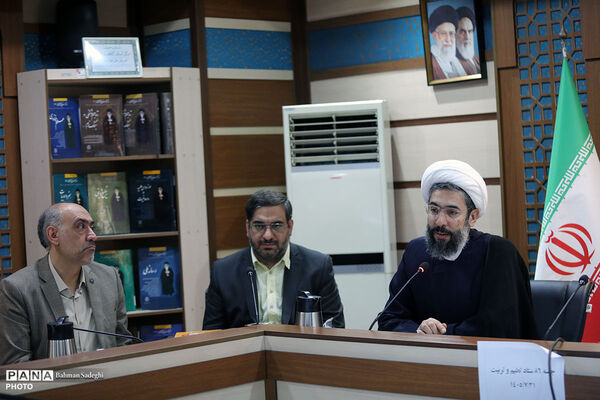 جلسه ستاد تعلیم و تربیت شورای عالی انقلاب فرهنگی