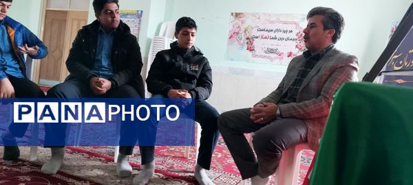 دومین جلسه شورای دانش‌آموزی دبیرستان مرحوم اسماعیلی 