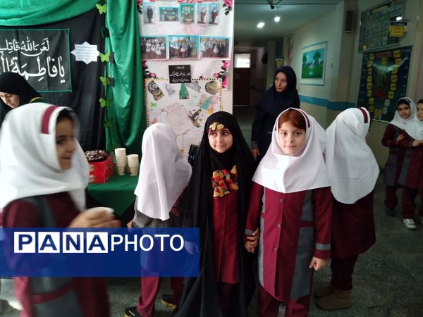 مراسم یادبود بانوی دو عالم حضرت فاطمه (س) در مدارس بروجرد 