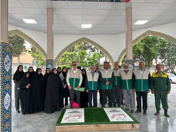 خادمین امام رضا(ع) با شهدا بیعت کردند 