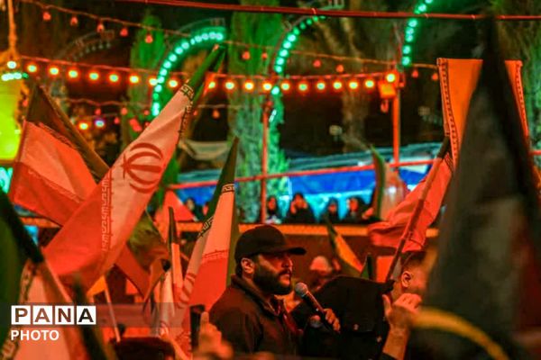 تجمعات شبانه در بین الحرمین شیراز