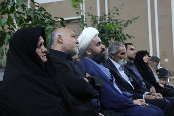 هشتمین دیدار شاعران استان یزد