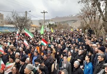 حضور پرشور مردم شهرستان دورود در راهپیمایی ۲۲ بهمن