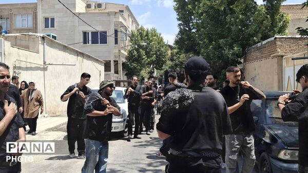 راهپیمایی صبح تاسوعا با حضور هیئت ابوالفضلیون رسالت 