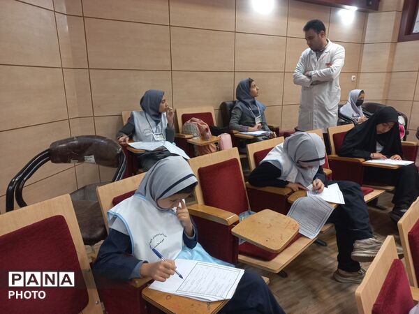 رقابت های علمی ومهارتی سفیران سلامت ناحیه۲