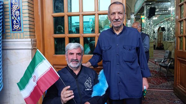 چهلم سردار حاجی‌زاده و فرزندان شهدا در منطقه ۱۷