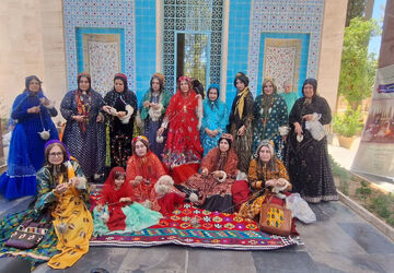  رقابت نخ‌ریسی سنتی در شیراز
