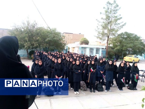 نواختن زنگ مهر و زنگ نماز و ایثار و شهادت در دبیرستان فاطمیه