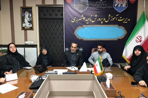 جلسه کارگروه کیفیت بخشی فعالیت‌های پرورشی در ناحیه دو شهرری 