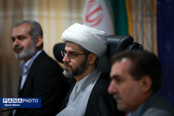 بیست و پنجمین فراخوان ملی پرسش مهر ریاست جمهوری