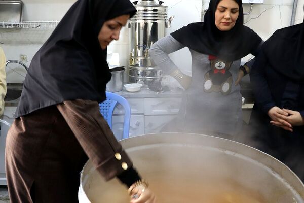 مراسم سوگواری شهادت حضرت فاطمه(س) در مدارس ناحیه 2 بهارستان