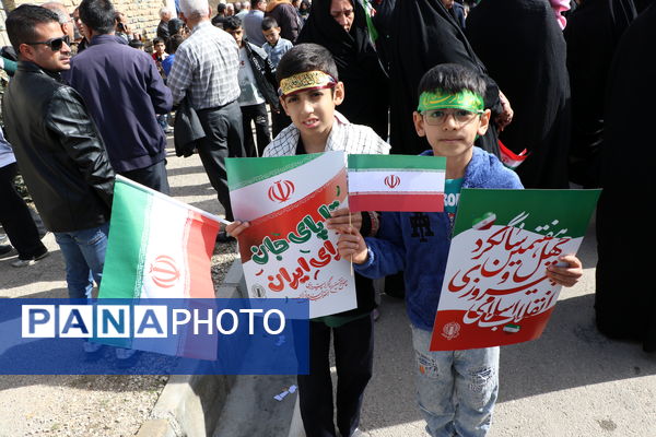 حضور آگاهانه مردم شهرستان کوار در راهپیمایی ۲۲ بهمن