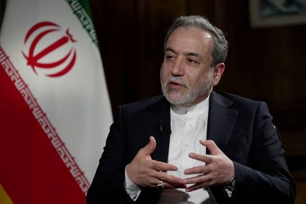 ابلاغ پیام شفاهی وزیر امور خارجه کشورمان به همتای عمانی