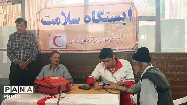 طنین گام‌های استوار در فارسان؛ نمازجمعه‌ای به وسعت همدلی