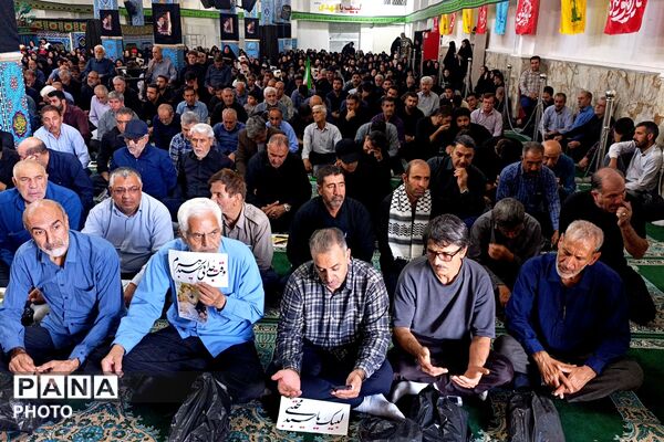 مراسم جاماندگان تشییع رهبر شهید در اسلام آباد غرب