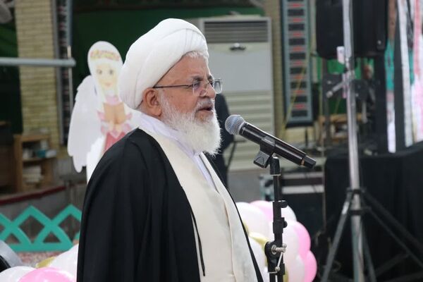 جشن تکلیف ۲۰۰۰نفری دانش‌آموزان دختر شهر یزد 