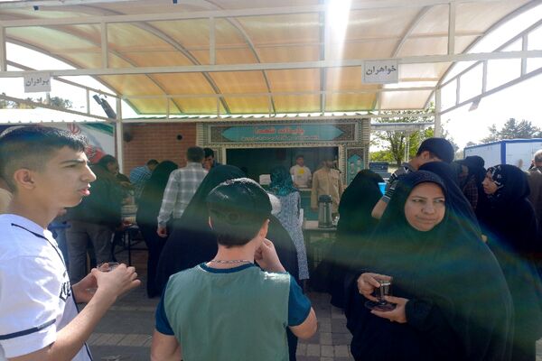 شوری دیگر در بهشت رضای مشهد مقدس 
