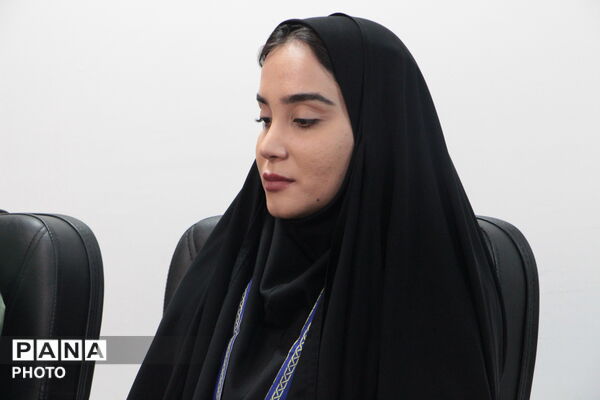 آئین تجلیل و تقدیر از دانش آموز خبرنگاران پانا همراه در رادیو پانا اسلامشهر