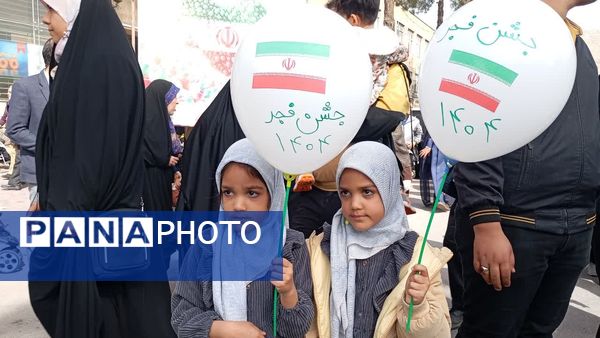 راهپیمایی 22 بهمن در شیراز برنامه دشمن را برچید