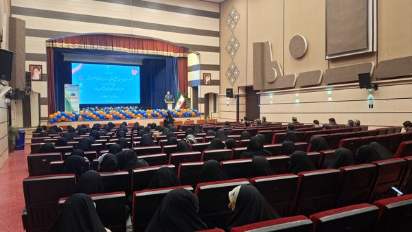  جلسه توانمندسازی مدیران مدارس ابتدایی در منطقه ۱۴