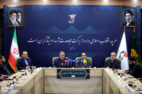 امضای تفاهم نامه همکاری ساخت گلزار شهدای میناب