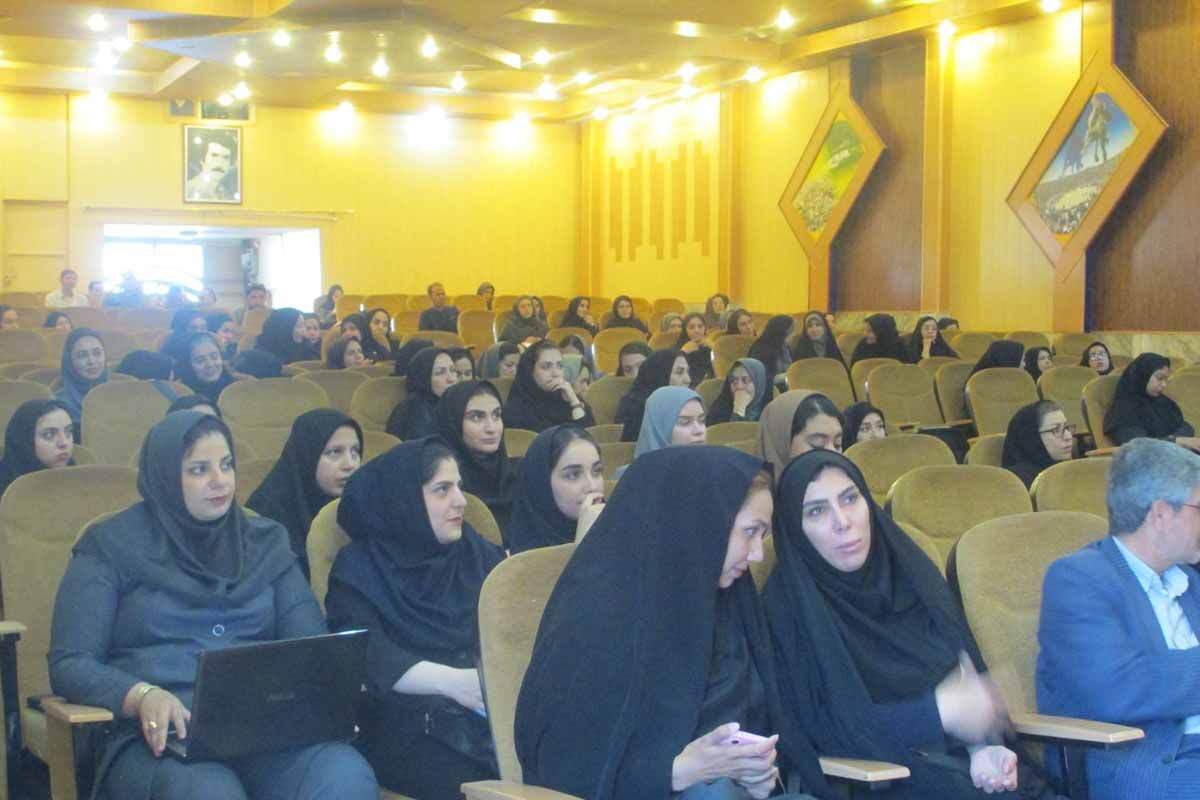 معلمان در مسیر آموزش هوشمند