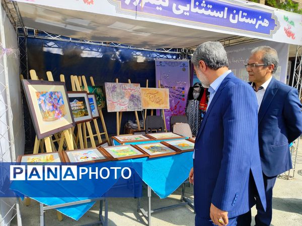 سومین نمایشگاه توانمندی‌های هنرجویان هنرستان منطقه ۲