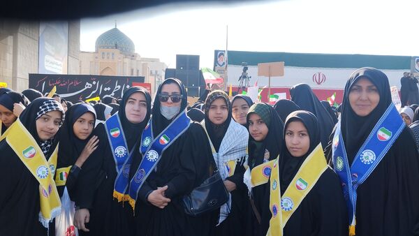 ۱۳ آبان روز دانش آموز و استکبار ستیزی