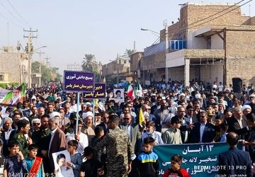دانش آموزان حمیدیه با آرمان‌های انقلاب تجدید پیمان کردند