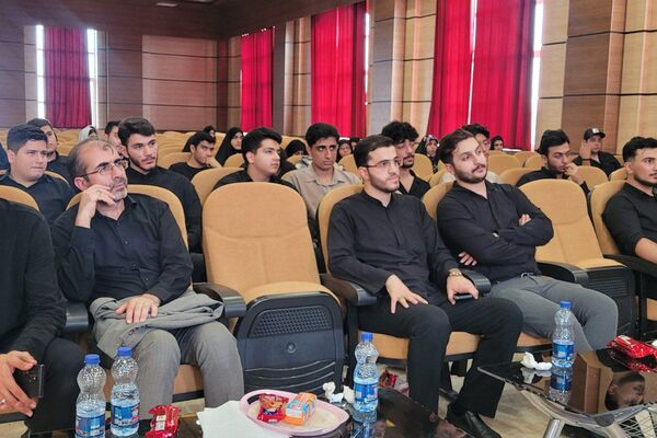 سمینار آموزشی دانشجویان دانشگاه فرهنگیان در بهارستان‌دو