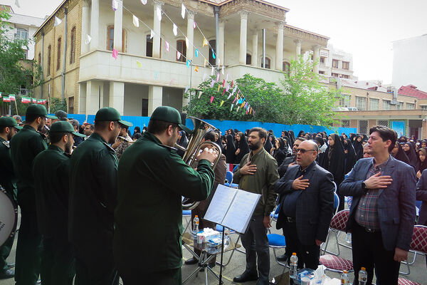 مراسم گلباران محل شهادت استاد شهید مرتضی مطهری 