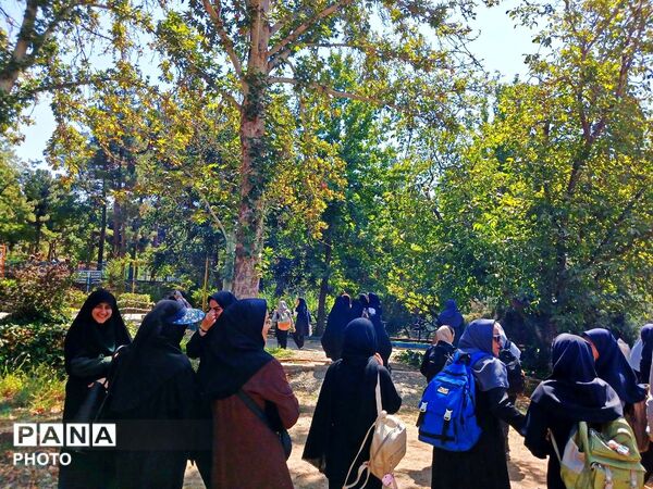 بدرقه پرانرژی هفتمی‌ها؛ از مدرسه تا اردوگاه باغرود