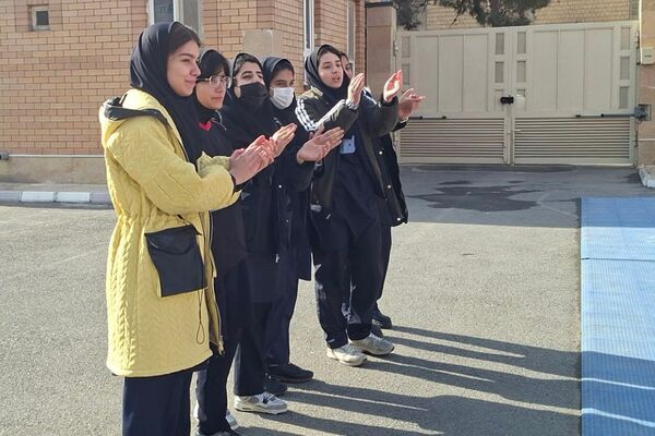 مسابقات ورزشی بین مدارس جام اقتدار ایران در دبیرستان نمونه‌دولتی ولایت