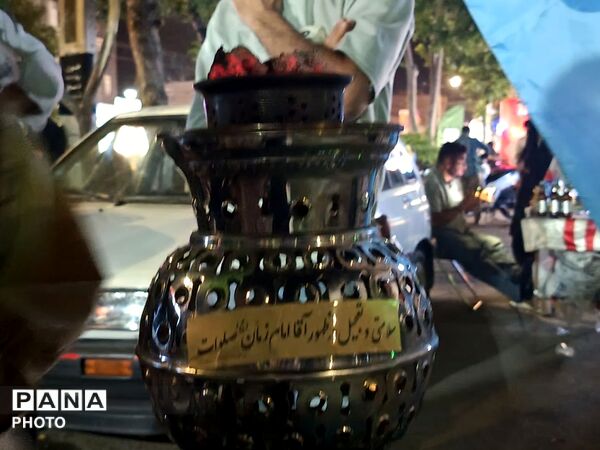 خروش ملت ایران در شب نود و پنجم حماسه میدان داری-١