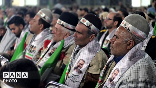 اربعین دو لاله سرخ در فارسان