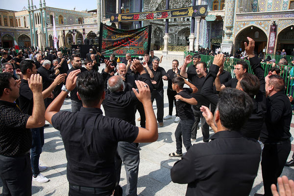 عزاداری اربعین سیدالشهدا(ع) در حرم حضرت معصومه(س)