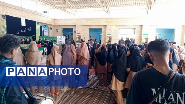 مراسم تشییع پیکر شهید خوشنام در آموزشگاه تراکمه بندرلنگه